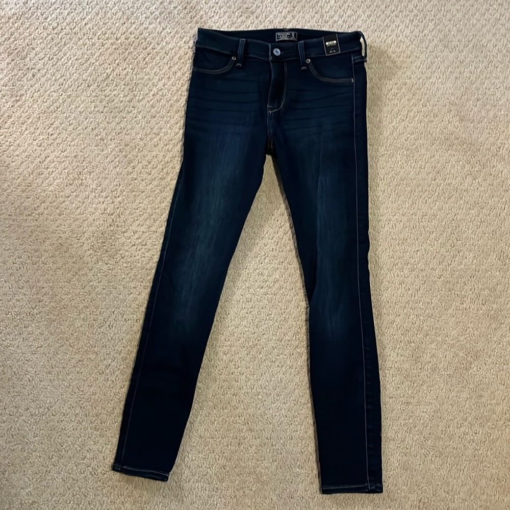 Abercrombie and Fitch mid rise jean leggings
